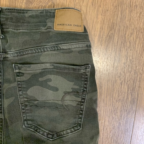 American Eagle stretch camo jeans - Picture 5 of 6